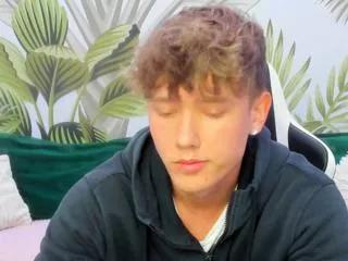 matthew_bieber from Flirt4Free