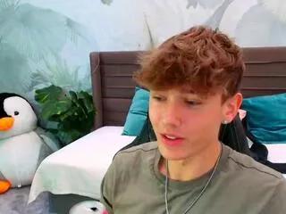 matthew_bieber from Flirt4Free