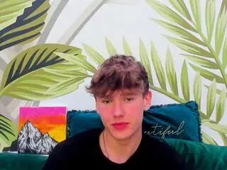 matthew_bieber from Flirt4Free