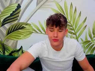 matthew_bieber from Flirt4Free