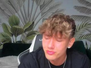 matthew_bieber from Flirt4Free