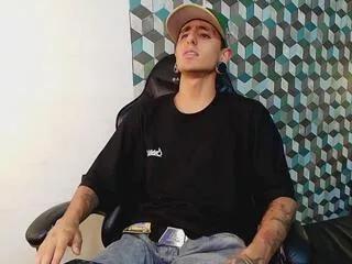 matthew_dixon from Flirt4Free