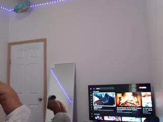 Miike_thomson webcams show profile image 