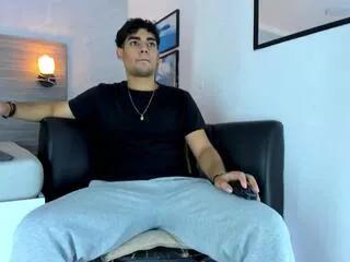 miller_alonzo from Flirt4Free