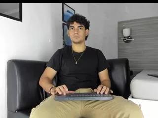 miller_alonzo from Flirt4Free