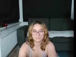Naughty_rapunzel webcams show profile image 