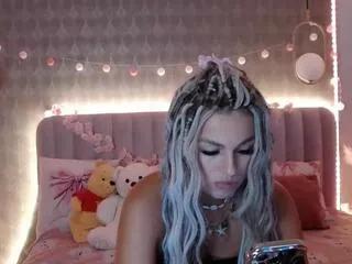 nikki_alman from Flirt4Free