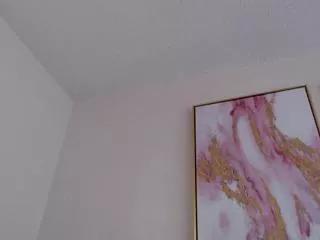 nikki_j from Flirt4Free