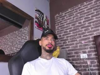 Rocky_millan webcams show profile image 