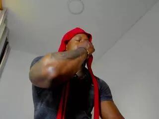 ronnie_colemann from Flirt4Free