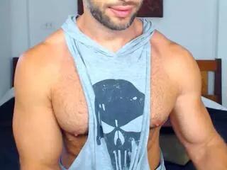 ronnie_x from Flirt4Free