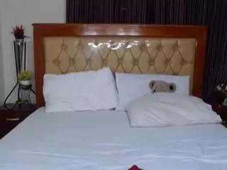 sasha_morgans from Flirt4Free