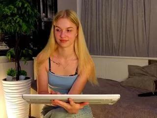 stesha_blond from Flirt4Free