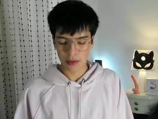 sweet_savage from Flirt4Free