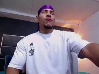 teddy_fit from Flirt4Free