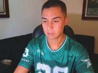 Thom_bass webcams show profile image 