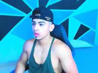 vinny_oliver from Flirt4Free