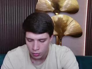 willy_morris from Flirt4Free