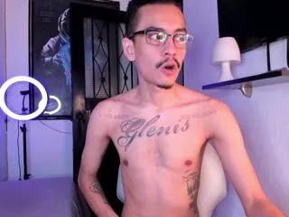Yader_slim webcams show profile image 