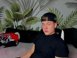 zeke_carter from Flirt4Free