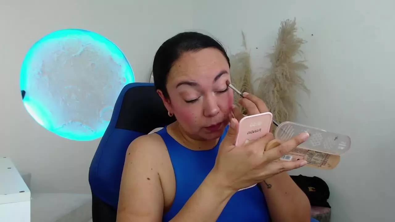 Aaliyah_cute from Streamray