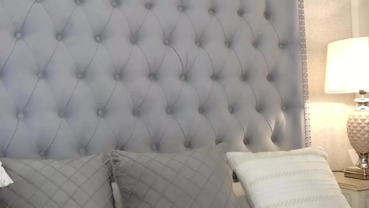 Alaia_Vukovit from Streamray