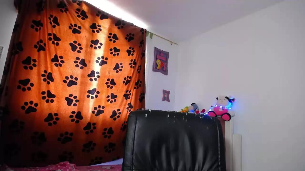 alaine_26 from Streamray