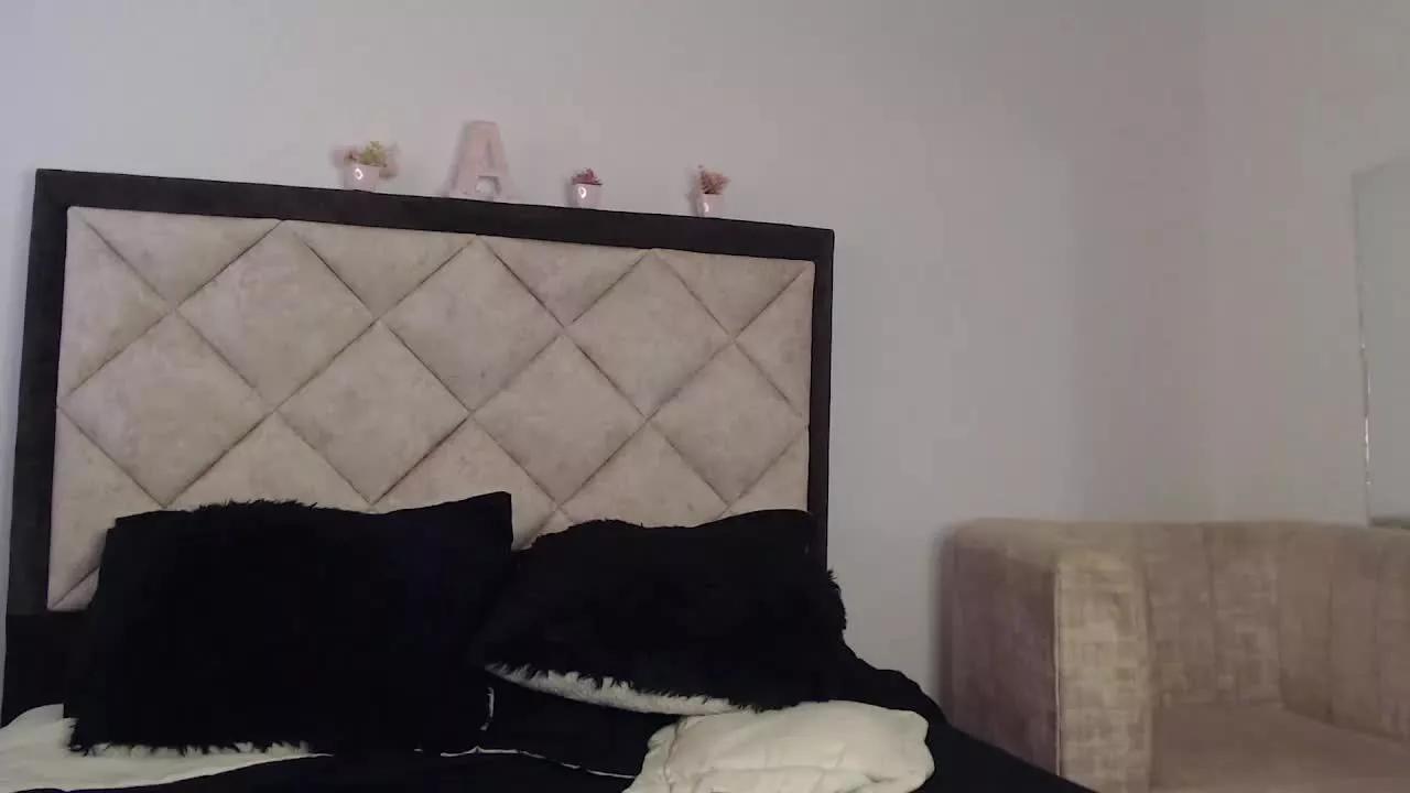 AnaPink from Streamray