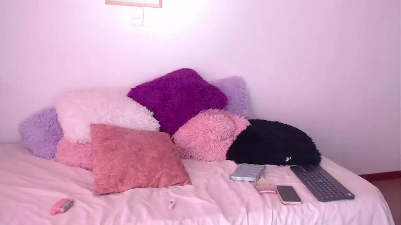 AnaPink from Streamray
