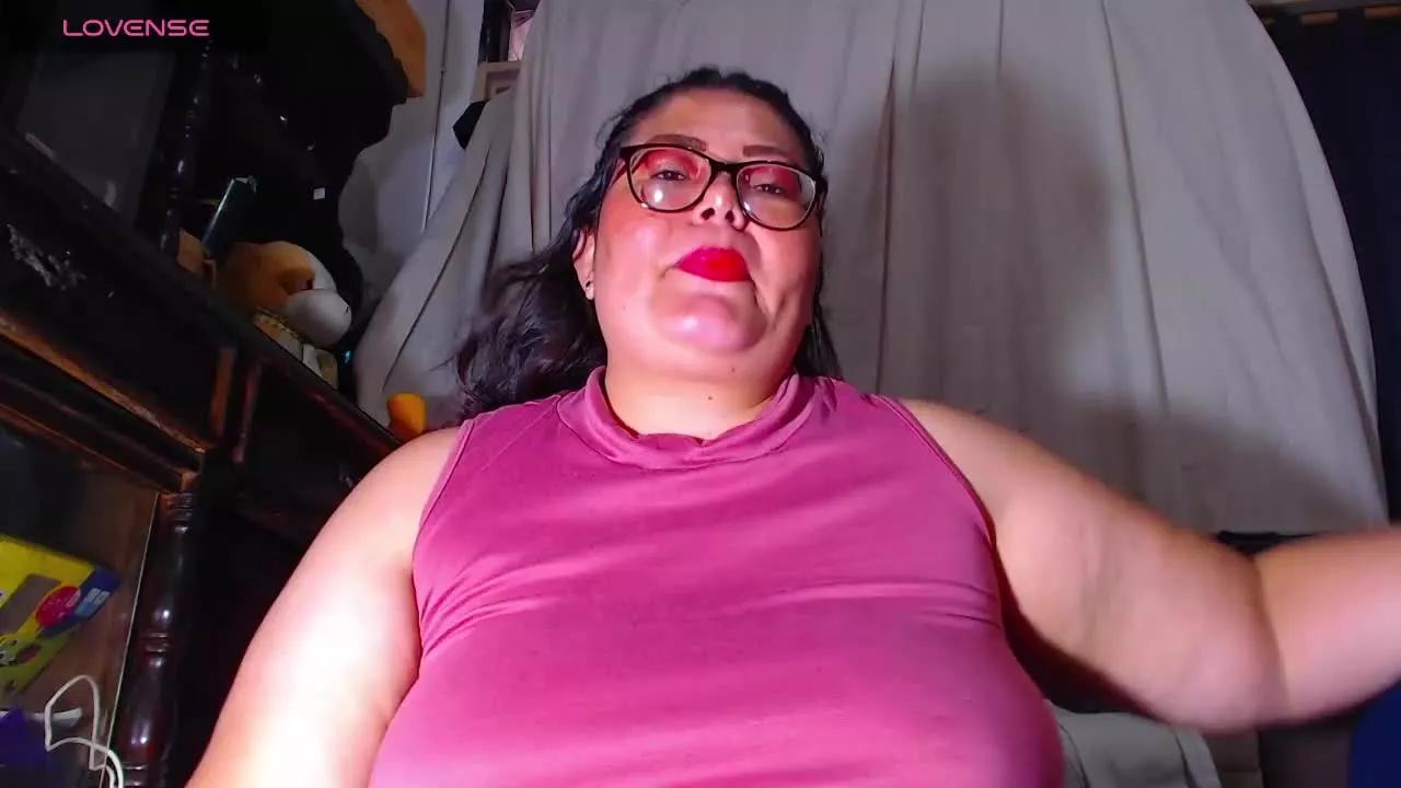 Ashelymalefica1 webcams show profile image 