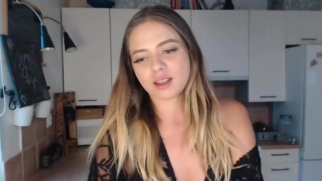 BuffyLust from Streamray