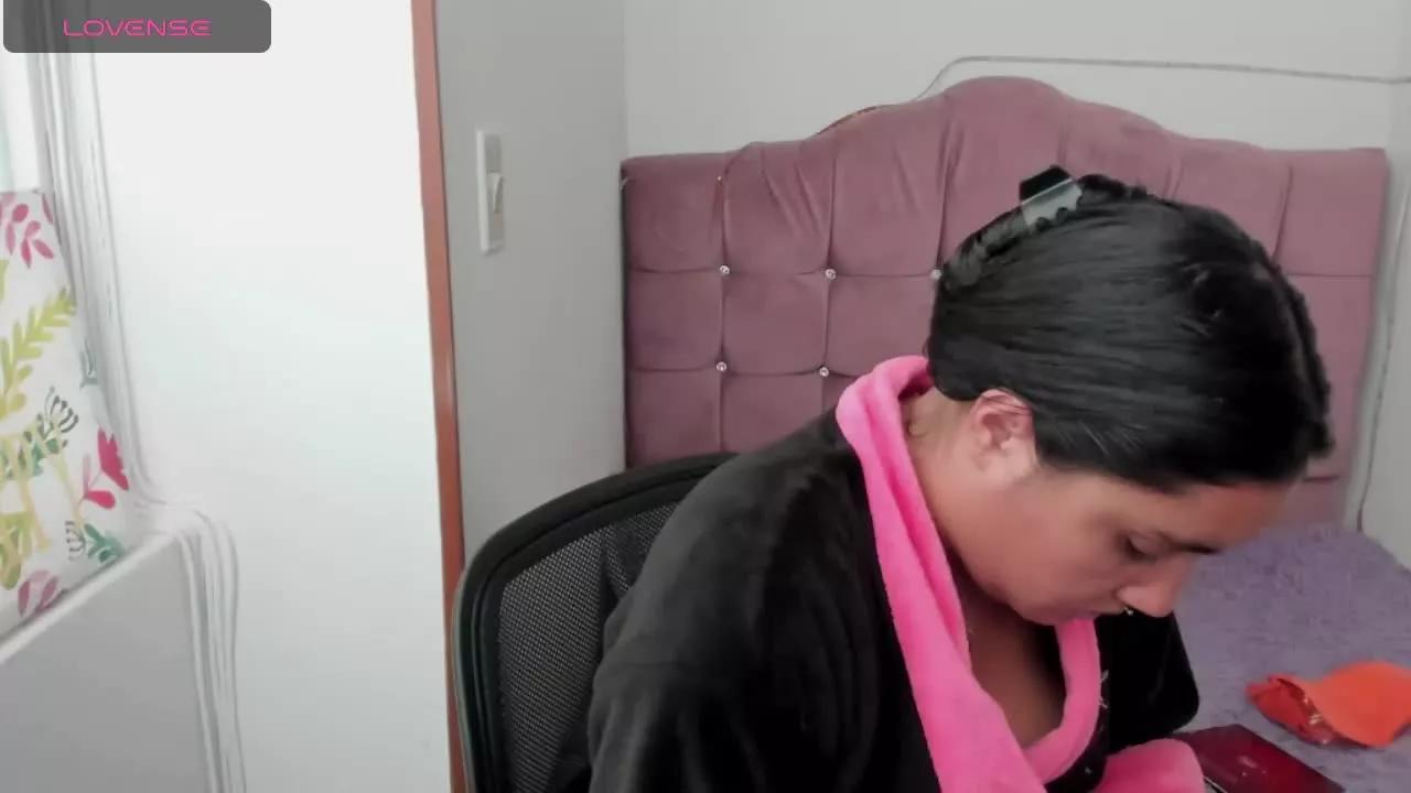 Caroline_love webcams show profile image 