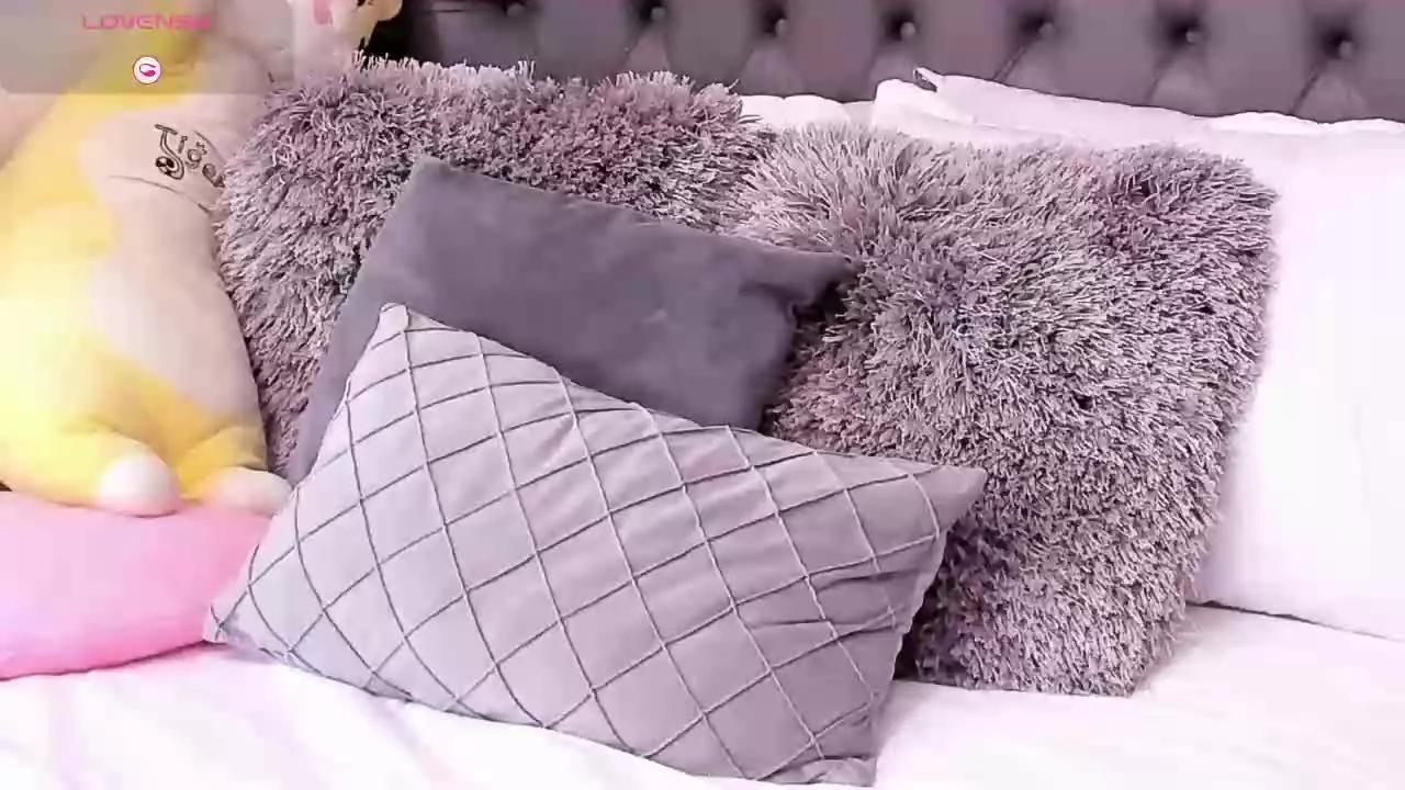 ChloeSmith webcams show profile image 