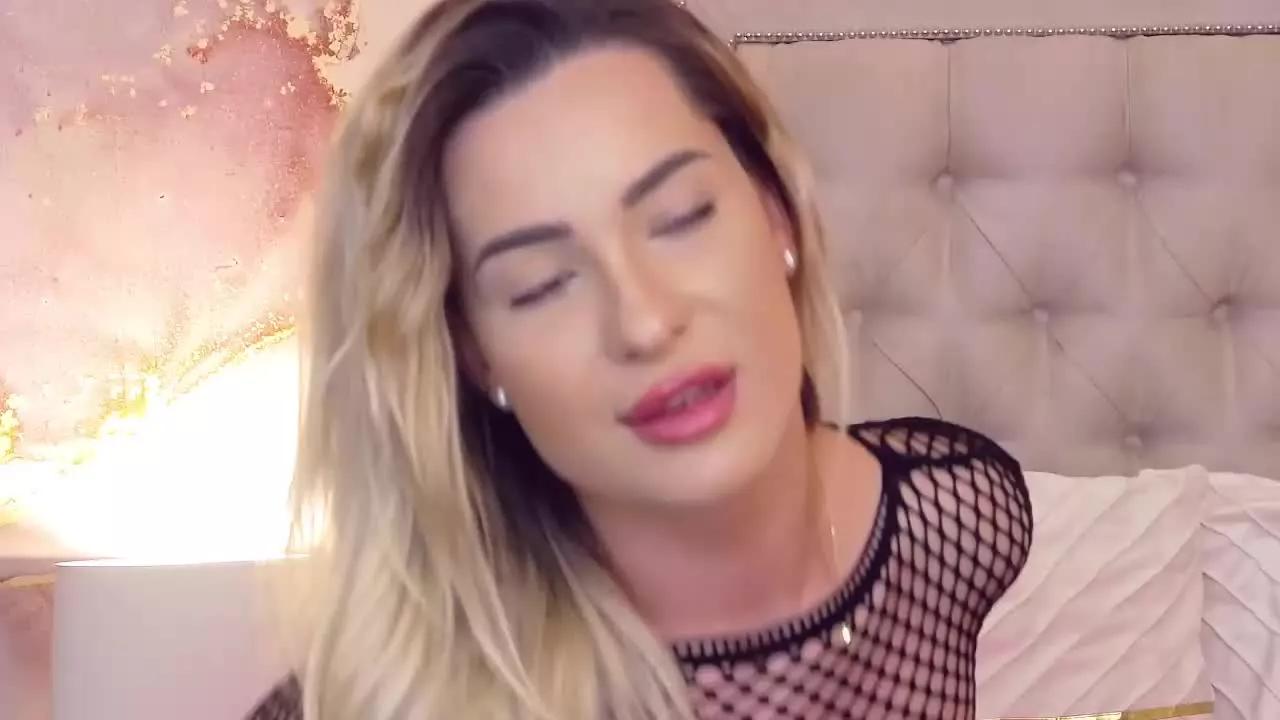 ElaAudrey from Streamray