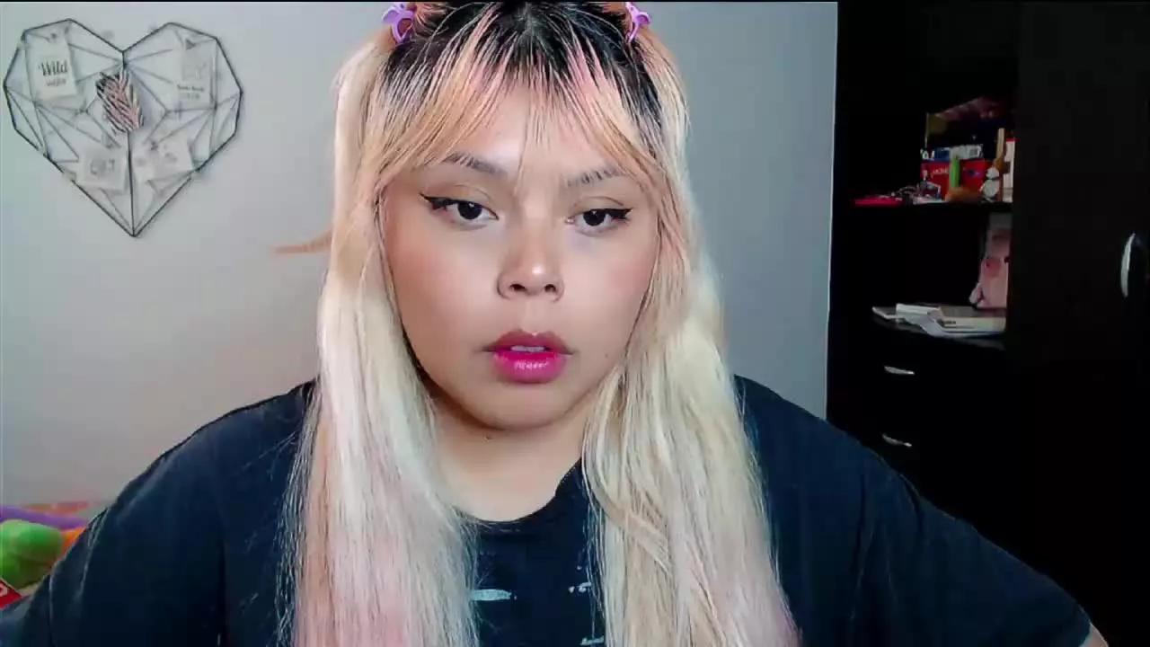 EllieAutumn from Streamray