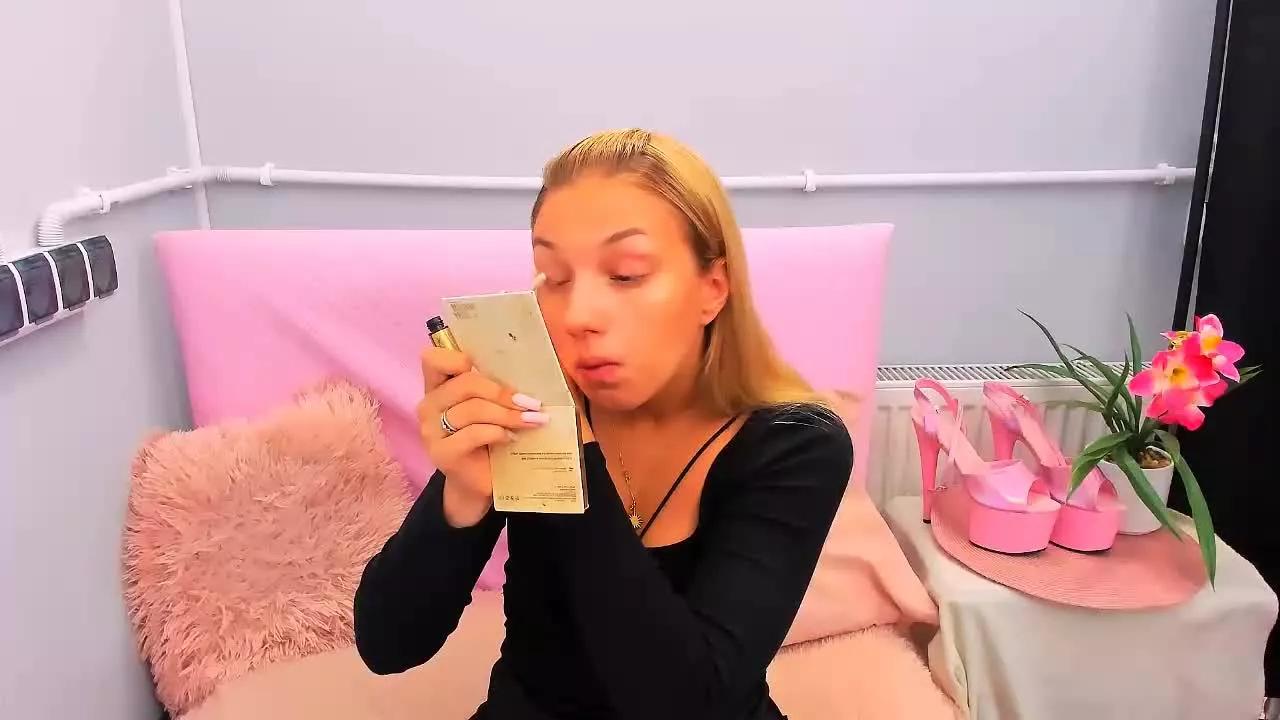 EvetteDiva from Streamray