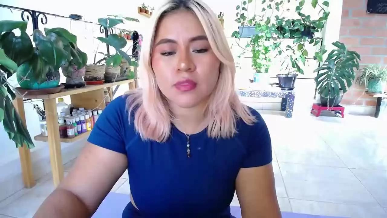 FairyNia webcams show profile image 