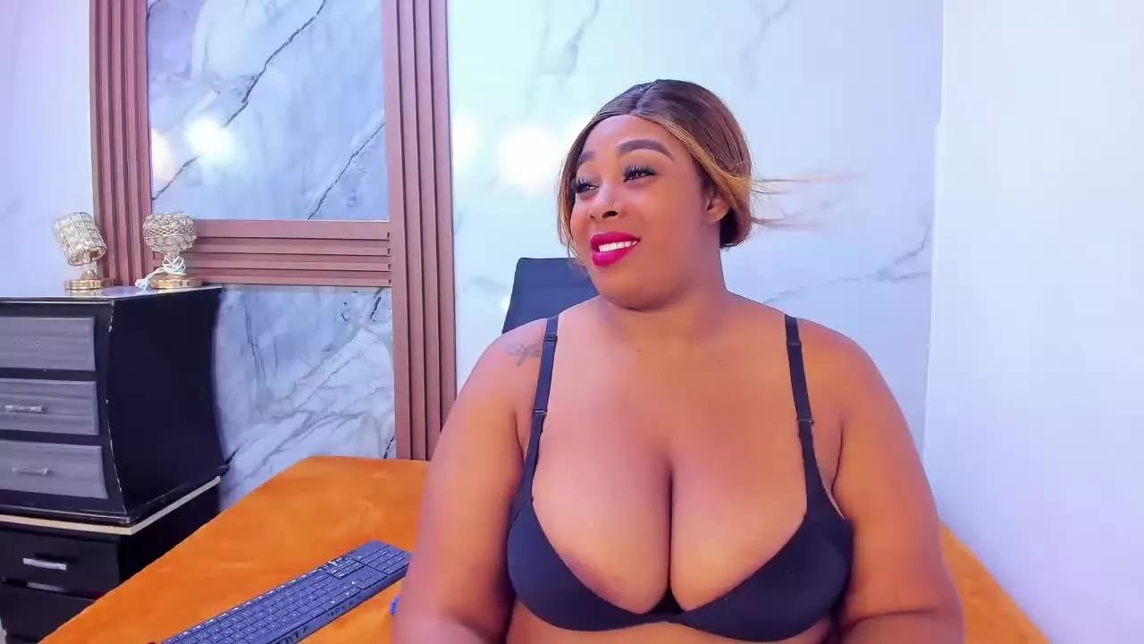 HannyManson from Streamray