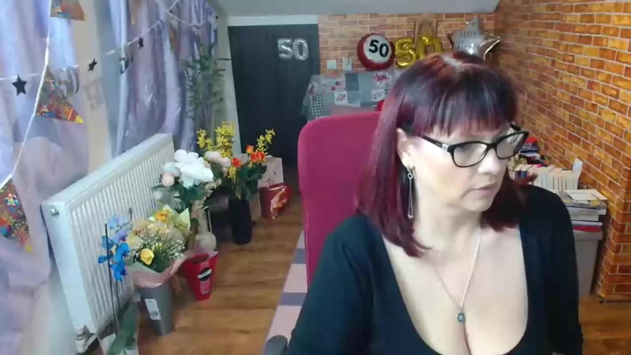 hellen37 from Streamray