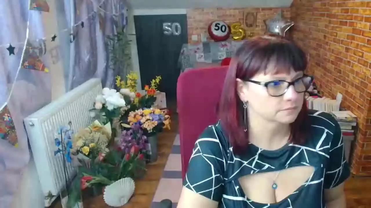 hellen37 from Streamray