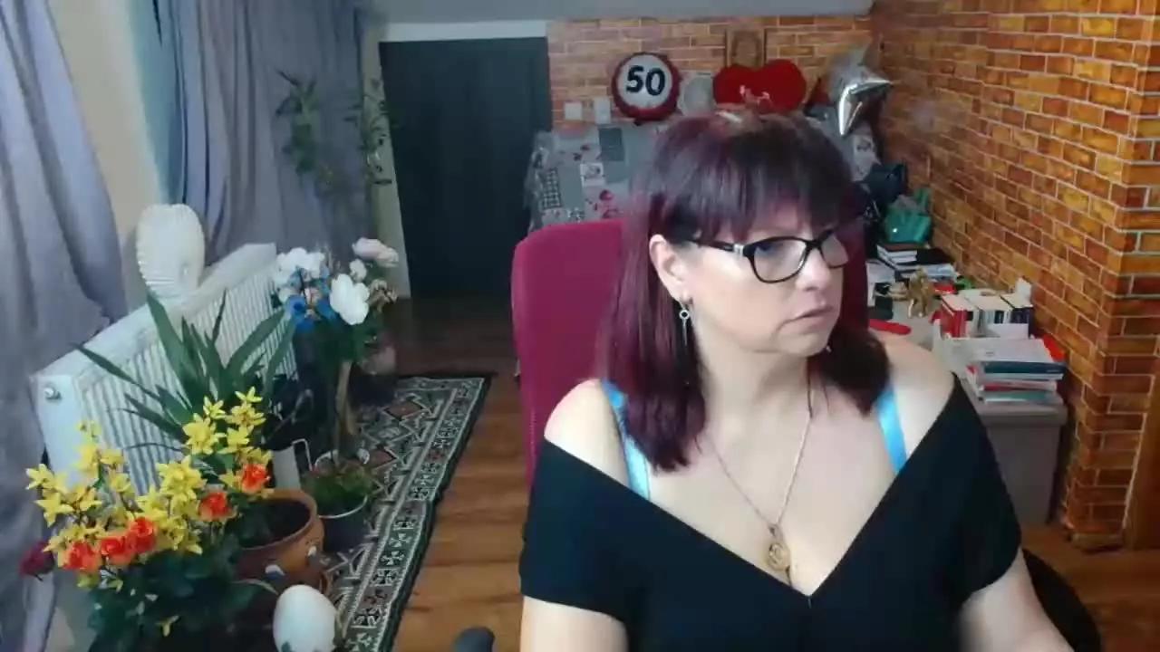 hellen37 from Streamray