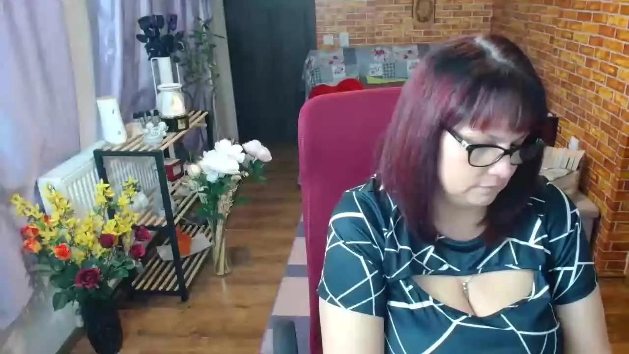 hellen37 from Streamray