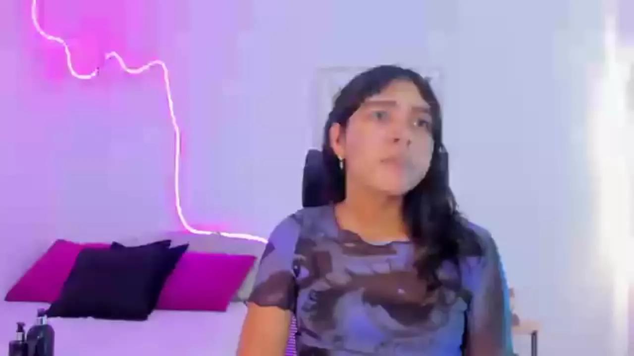 Kitty_Rosse from Streamray