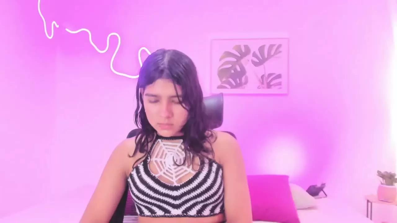 Kitty_Rosse from Streamray