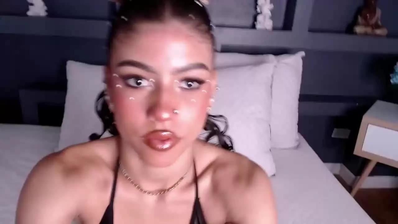 LilaCooper from Streamray