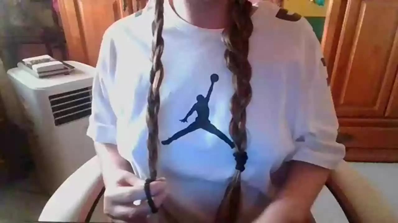 littlesara21 from Streamray