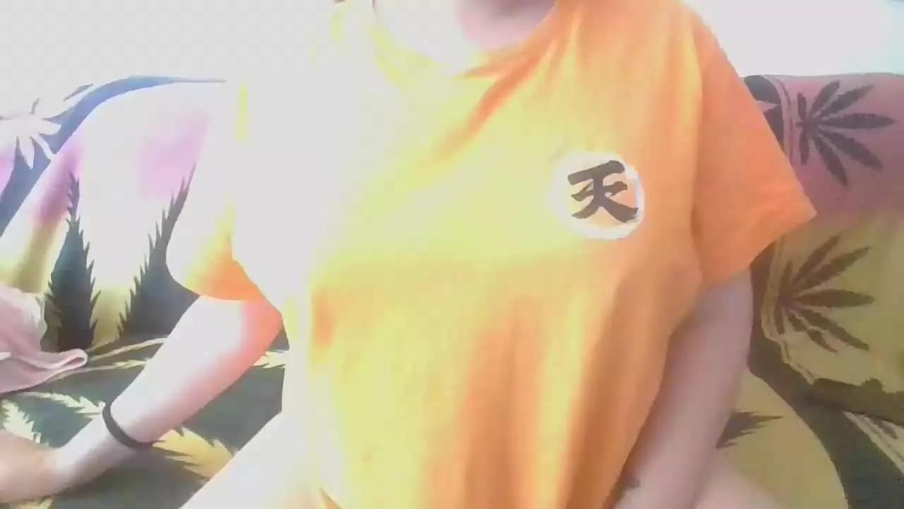 littlesara21 from Streamray