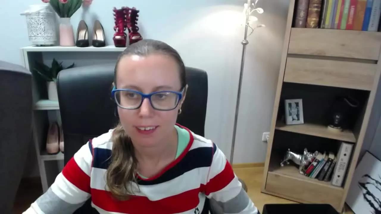 LizzySparkle webcams show profile image 