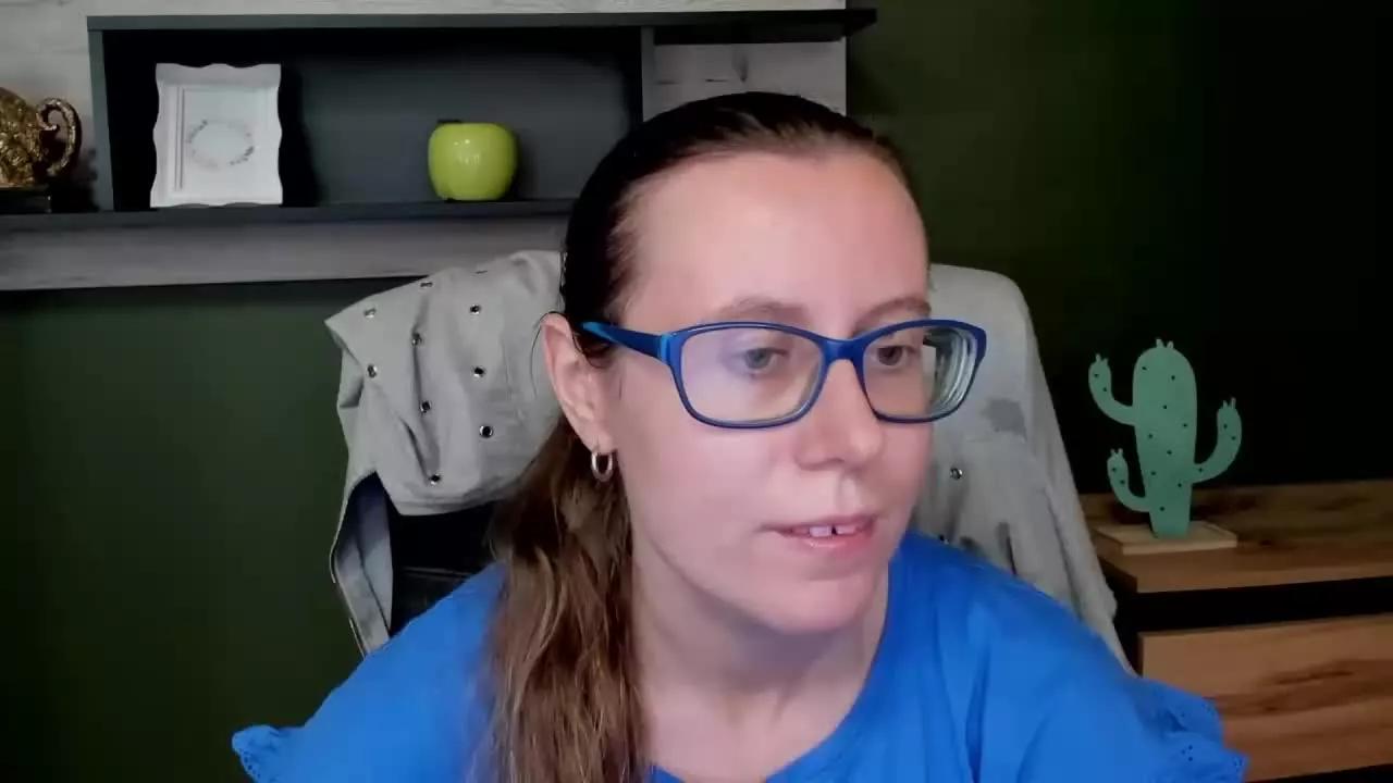 LizzySparkle from Streamray