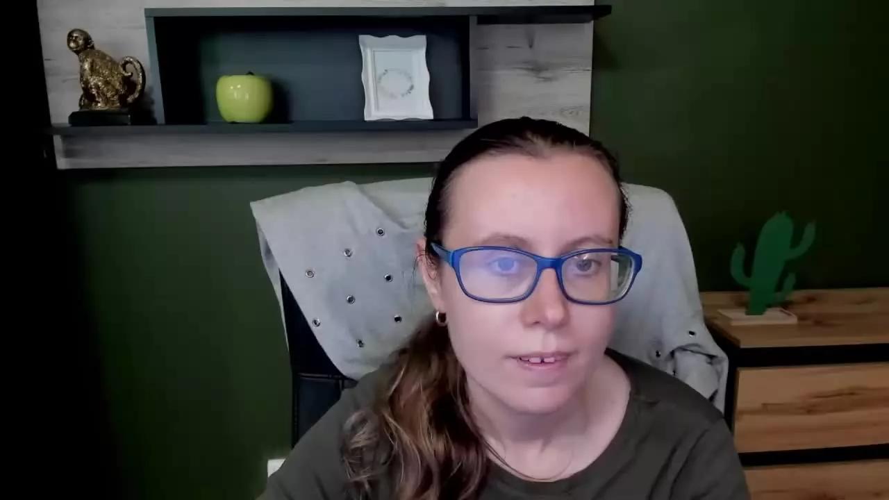LizzySparkle from Streamray